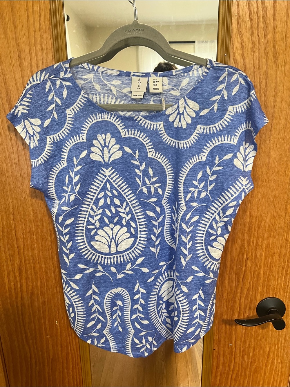 Joie Blue and White Floral Medallion Short Sleeve Tee